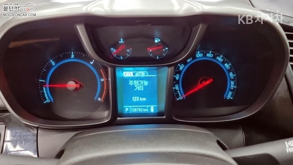 Chevrolet Orlando — miniaturë 5