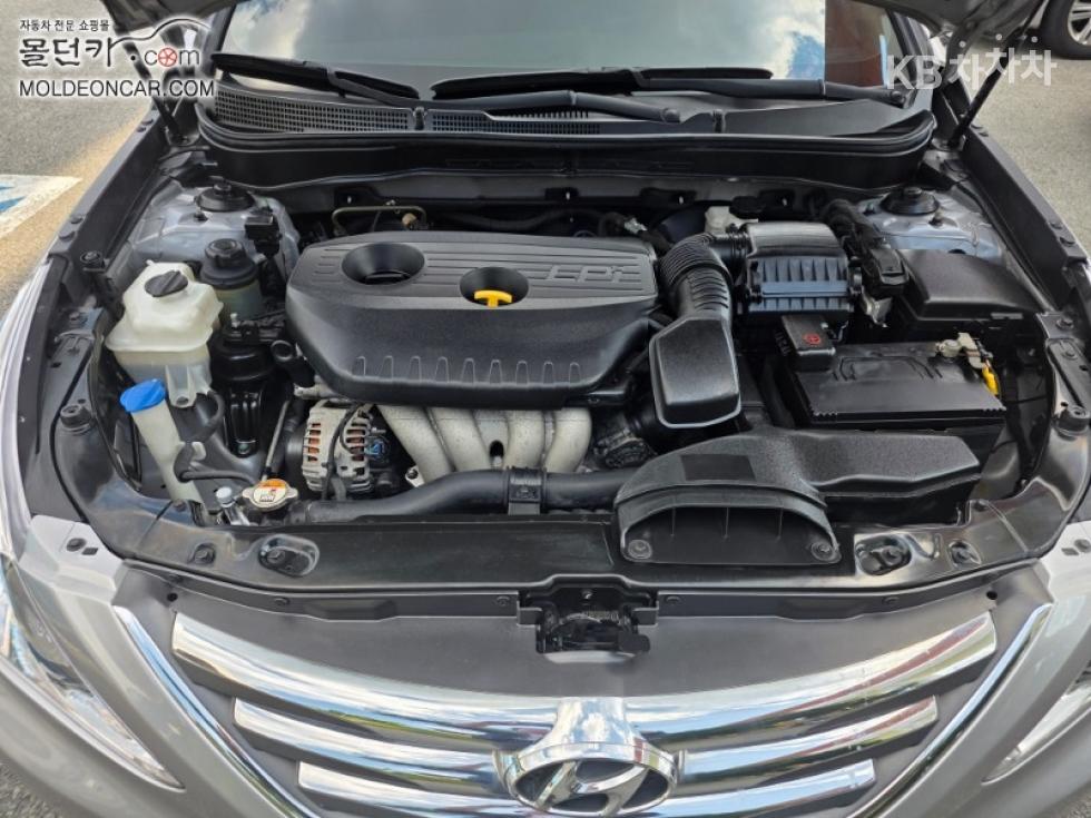 Hyundai Sonata — miniaturë 16