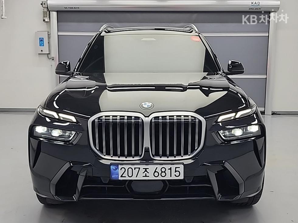 BMW X7 — miniaturë 2
