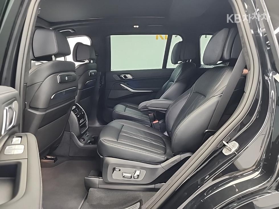 BMW X7 — miniaturë 12