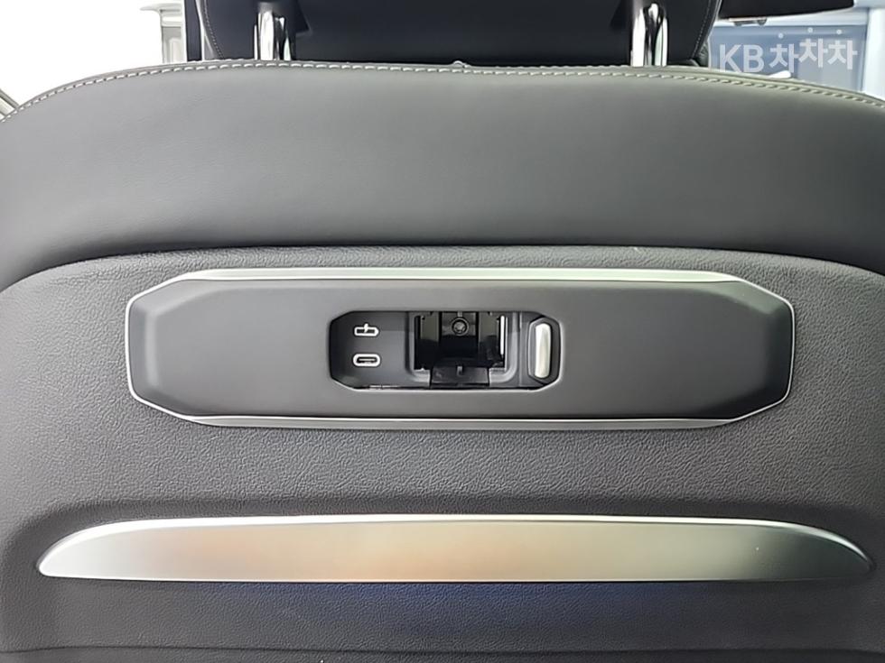 BMW X7 — miniaturë 14