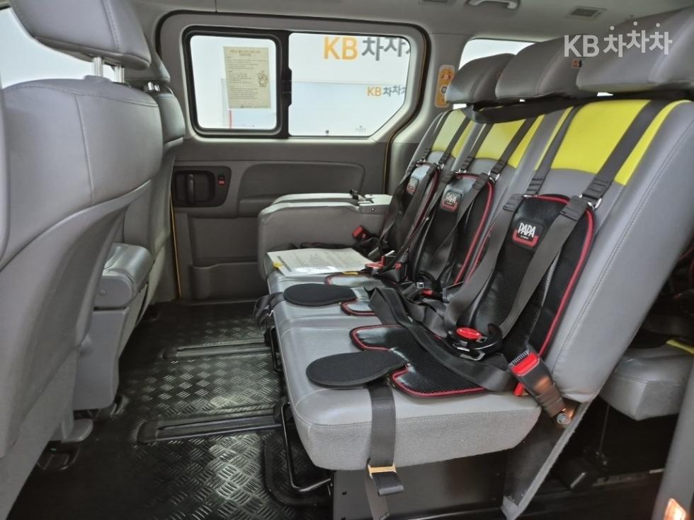 Hyundai Starex — miniaturë 12