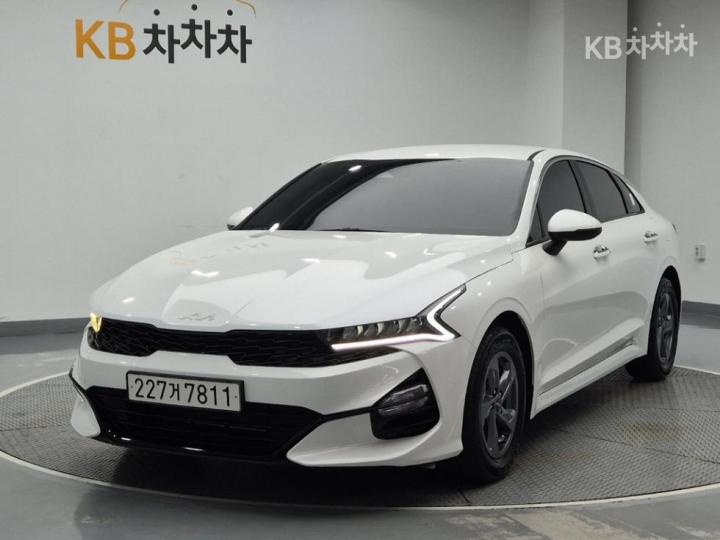 Kia K5 2.0 LPI 렌터카 — foto 1