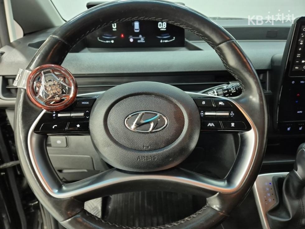 Hyundai Staria — miniaturë 9