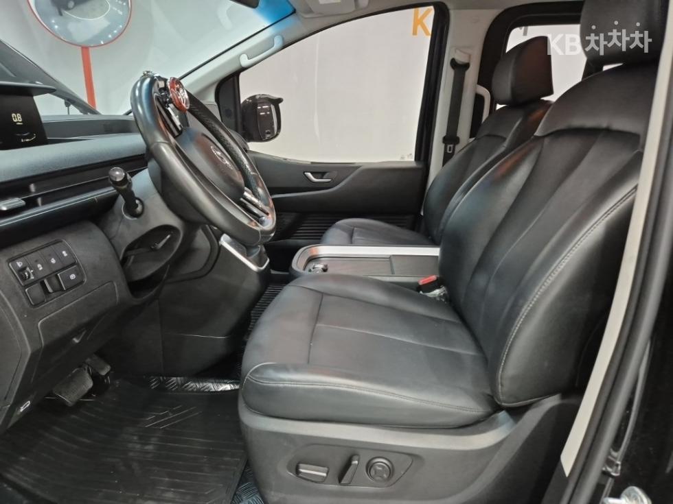 Hyundai Staria — miniaturë 11