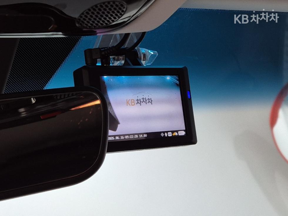 Hyundai Staria — miniaturë 15
