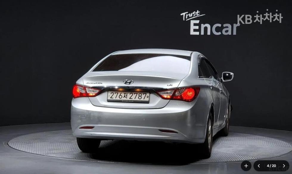 Hyundai Sonata — miniaturë 4