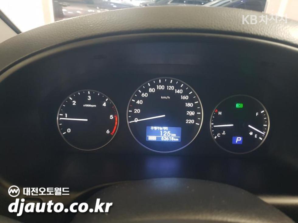 Hyundai Starex — miniaturë 7