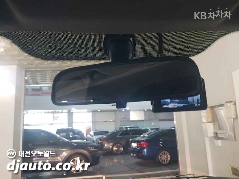 Hyundai Starex — miniaturë 11