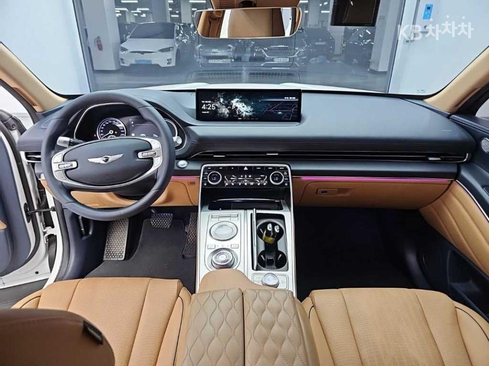 2022 Genesis GV80 photo