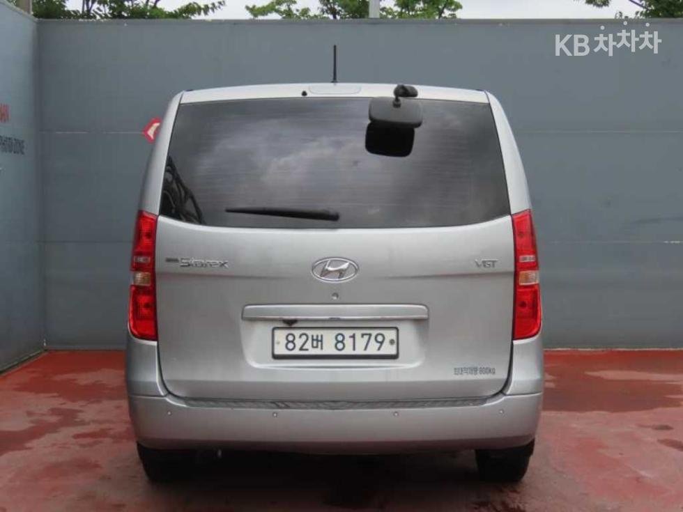 Hyundai Starex — miniaturë 4