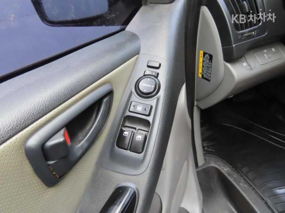 Hyundai Starex — miniaturë 12