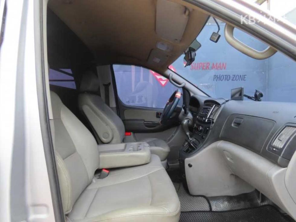 Hyundai Starex — miniaturë 15