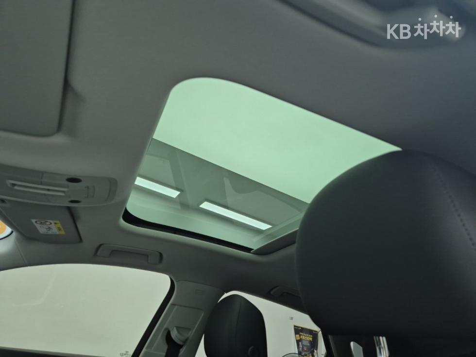 Audi Q3 — miniaturë 13