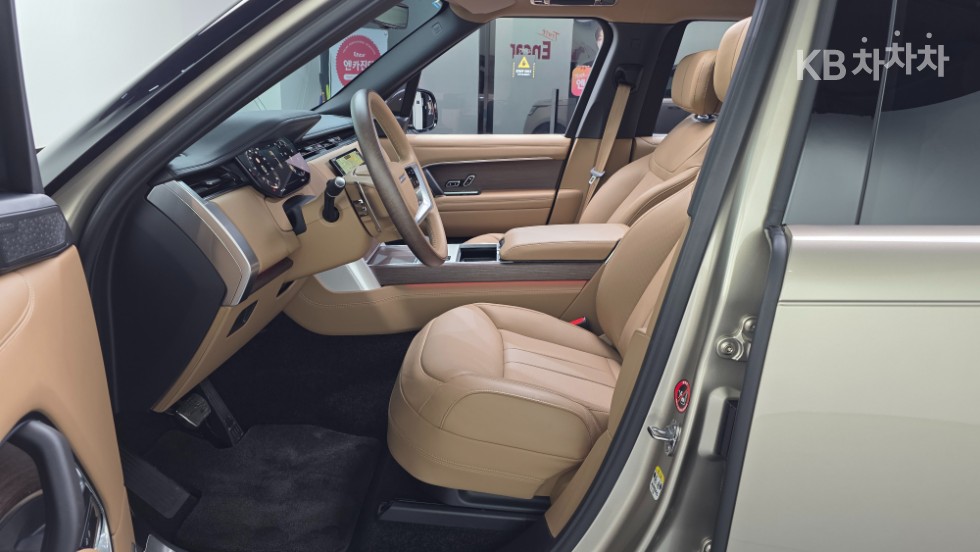 Land Rover Range Rover — miniaturë 16