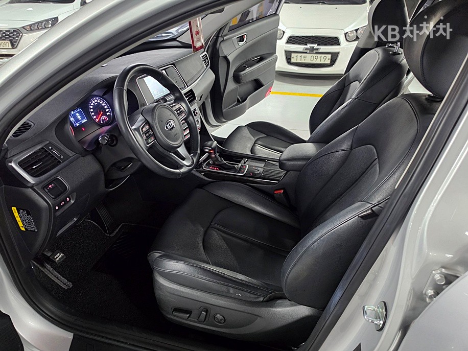 Kia K5 — miniaturë 5