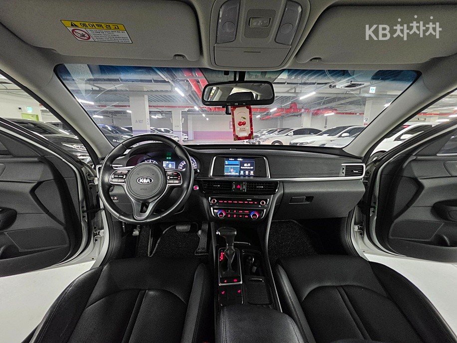 Kia K5 — miniaturë 12