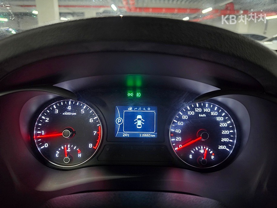 Kia K5 — miniaturë 19