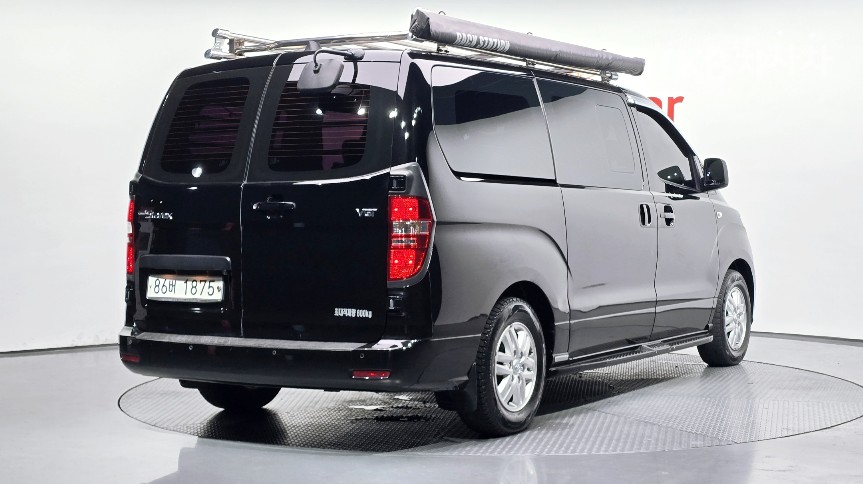 Hyundai Starex — miniaturë 2