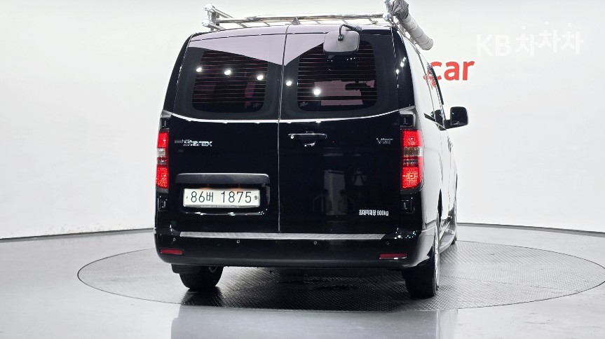 Hyundai Starex — miniaturë 4