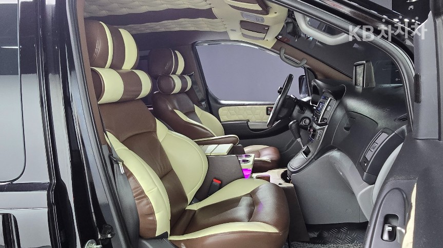 Hyundai Starex — miniaturë 11
