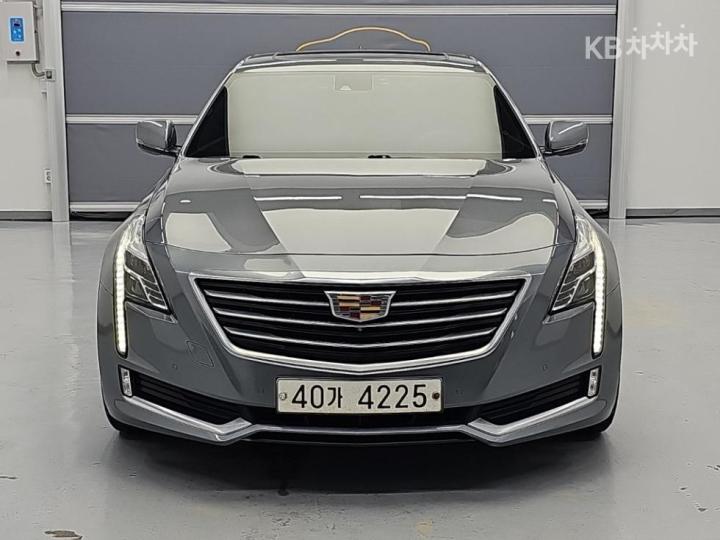 Cadillac Ct6 2018 photo 2