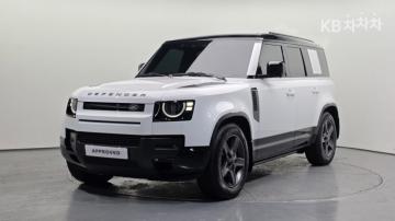 Land Rover Defender 110 P300 X-DYN SE — foto 1