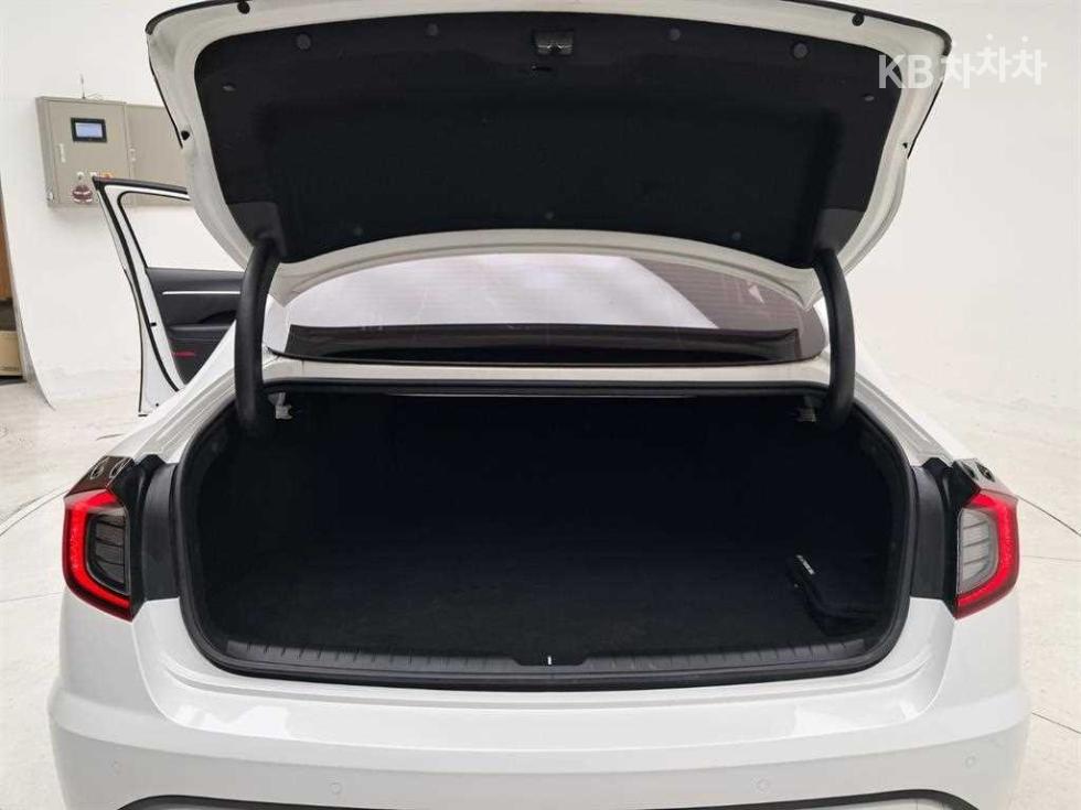 Hyundai Sonata — miniaturë 17