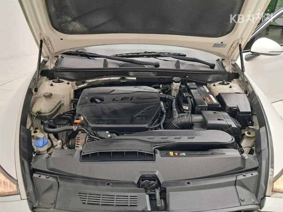 Hyundai Sonata — miniaturë 18