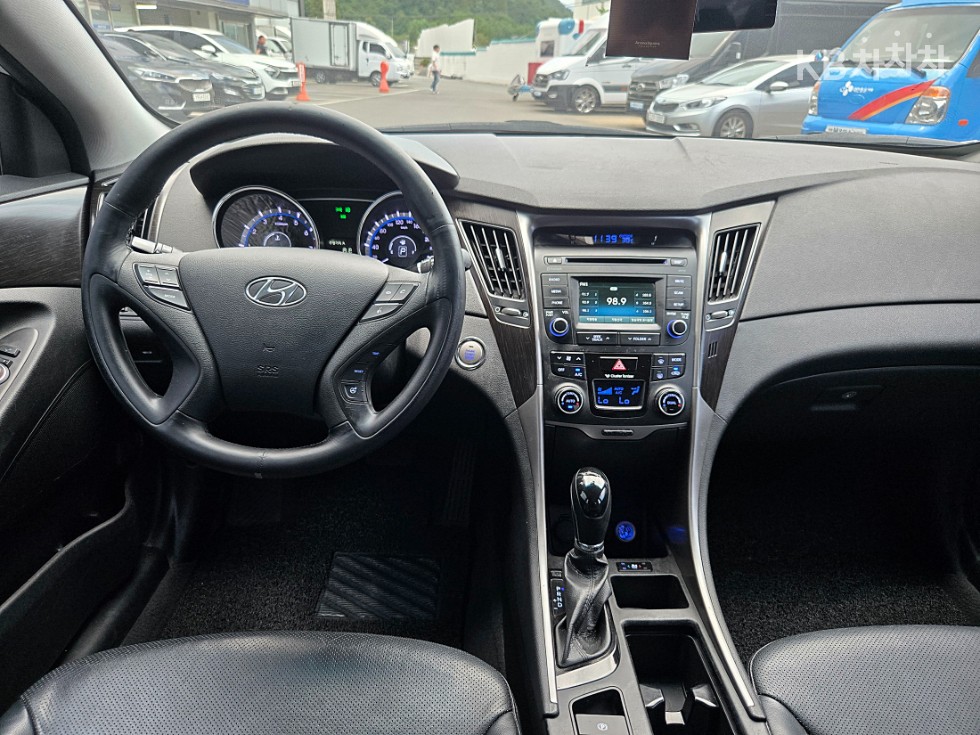 Hyundai Sonata — miniaturë 8