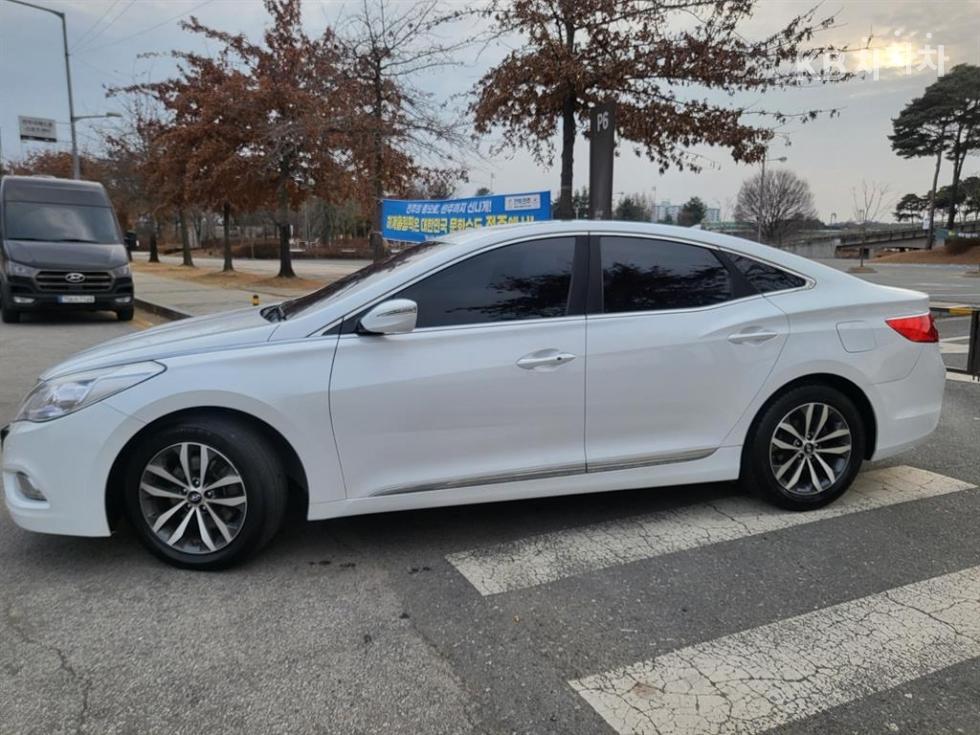 Hyundai Grandeur — miniaturë 4