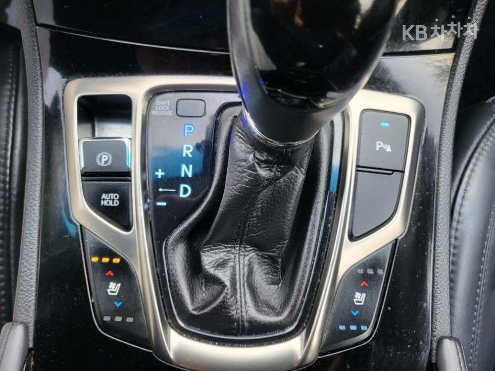 Hyundai Grandeur — miniaturë 18