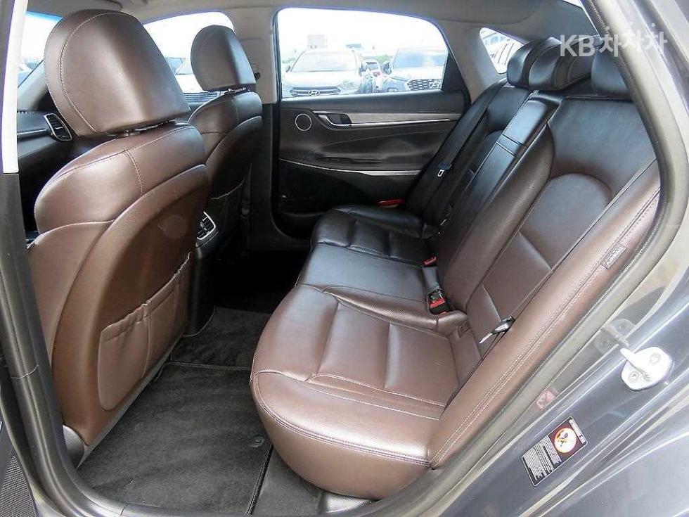 Hyundai Grandeur — miniaturë 7