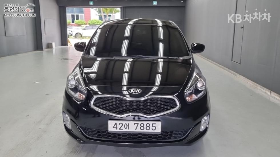 Kia Carens — miniaturë 3