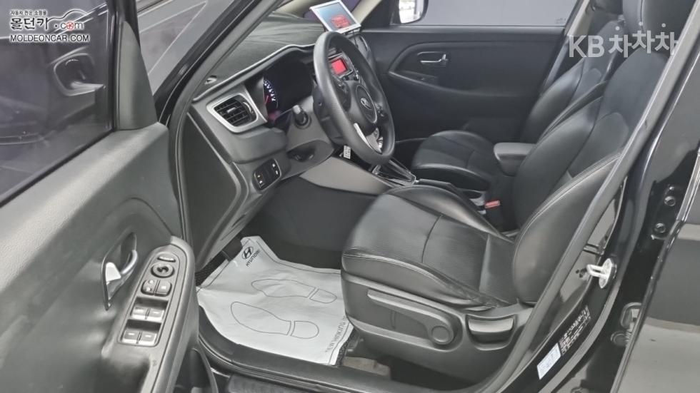 Kia Carens — miniaturë 9