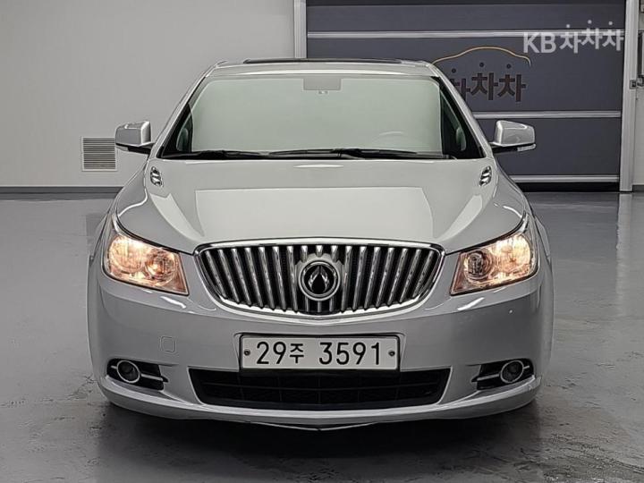 Chevrolet Alpheon 2012 photo 2