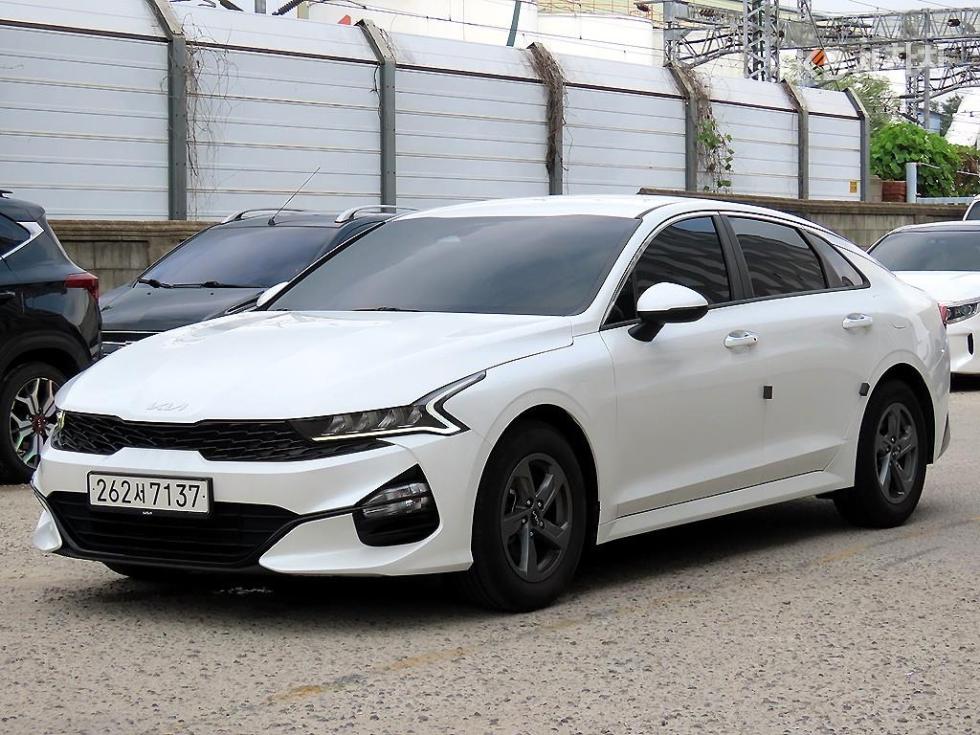 Kia K5 — miniaturë 2