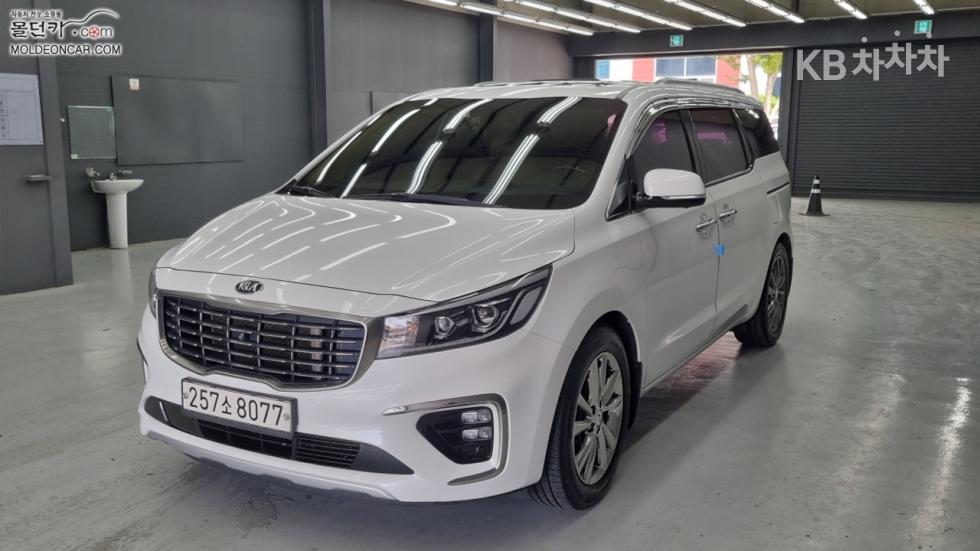 Kia Карнивал