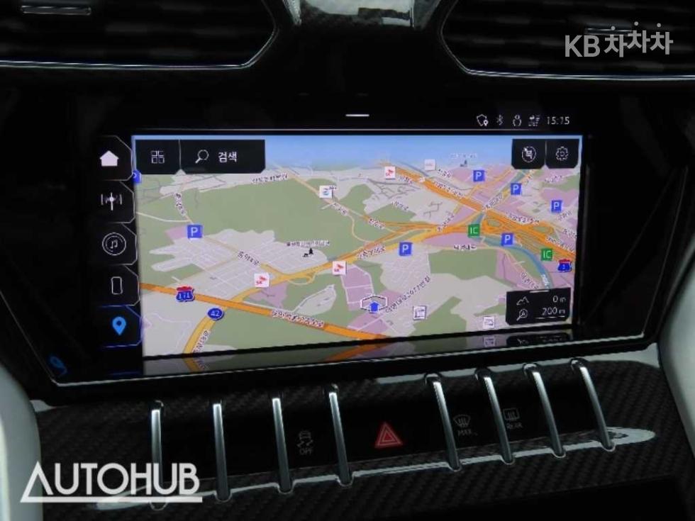 Lamborghini Urus — miniaturë 10