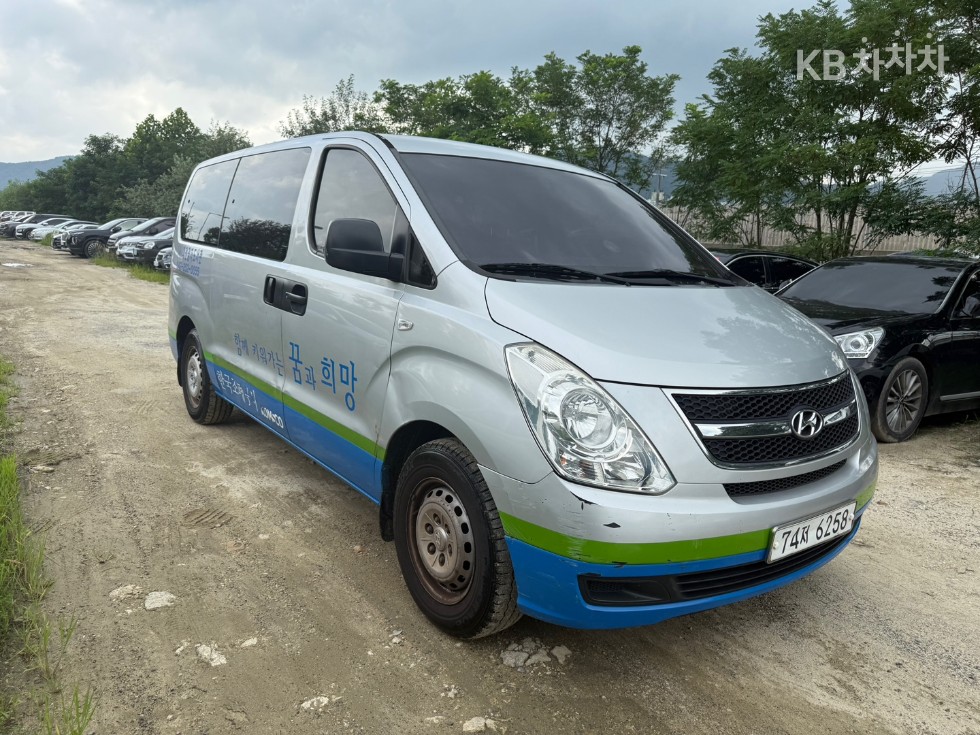 Hyundai Starex — miniaturë 6