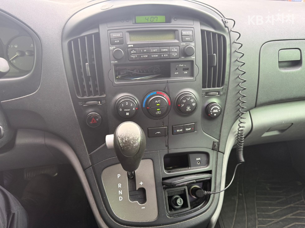 Hyundai Starex — miniaturë 11