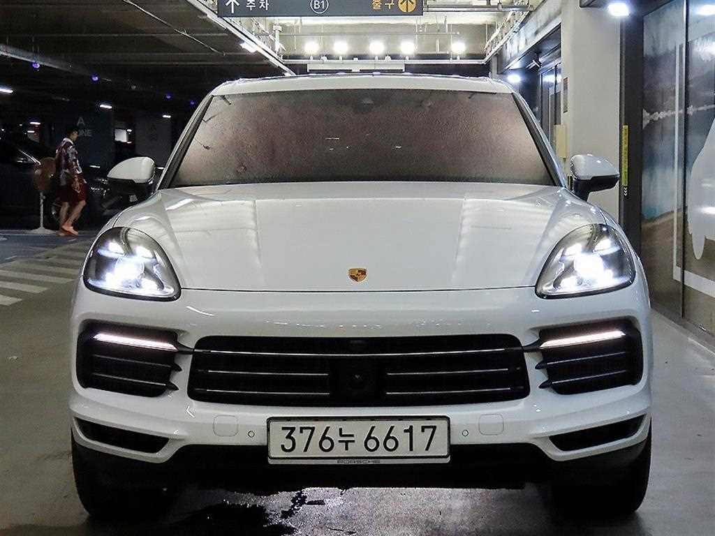 2021 Porsche (9Y0) photo