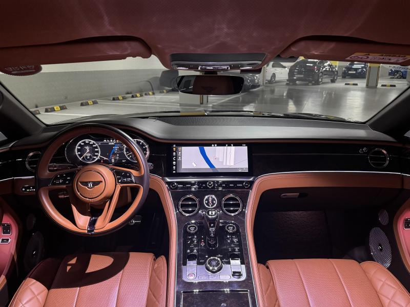 2020 Bentley GT 3 photo