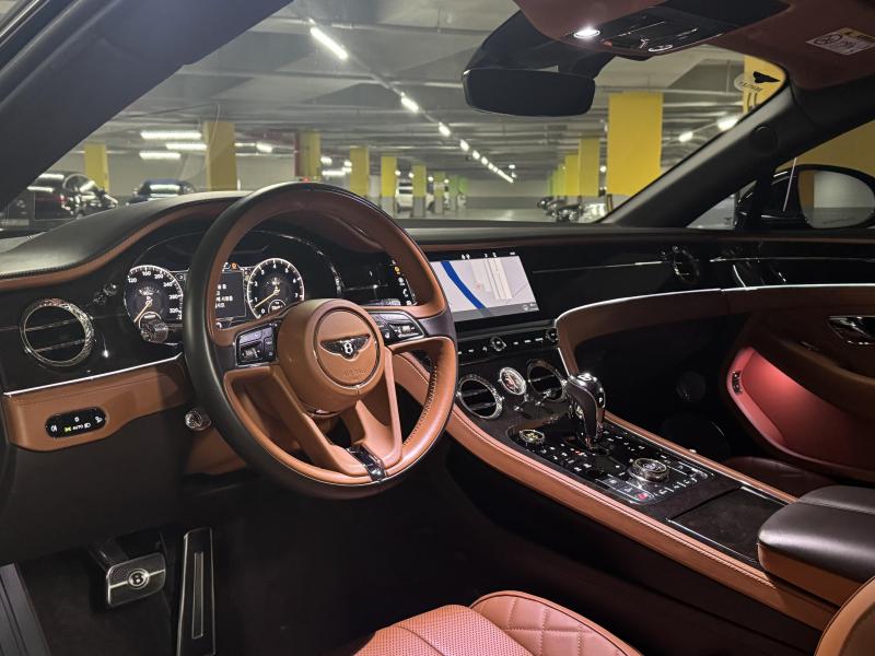 2020 Bentley GT 3 photo