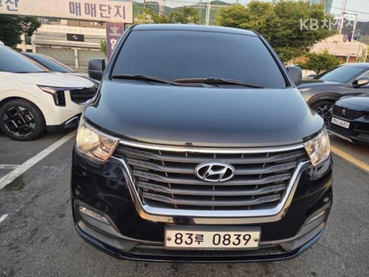Hyundai Starex 밴 5인승 — foto 1