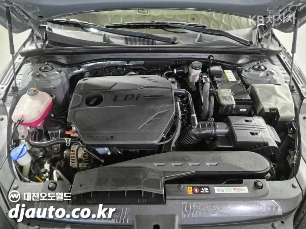 Kia K5 — miniaturë 5