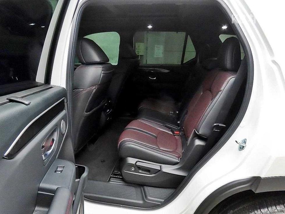 2025 Honda 4 photo