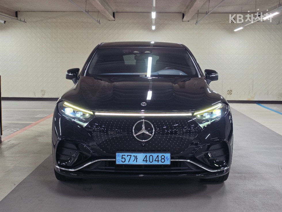 Mercedes-Benz EQS EQS SUV 580 4Matic — foto 1
