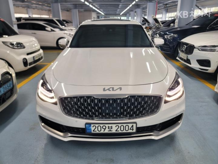 Kia K9 — miniaturë 2