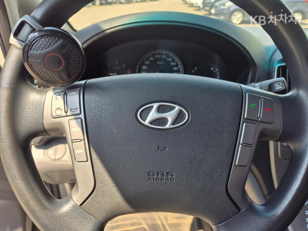 Hyundai Starex — miniaturë 13